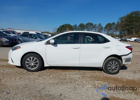 2016 Toyota Corolla L z USA, uszkodzony, nr VIN 2T1BURHE6GC735115